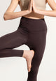 Lara Leggings in Brown