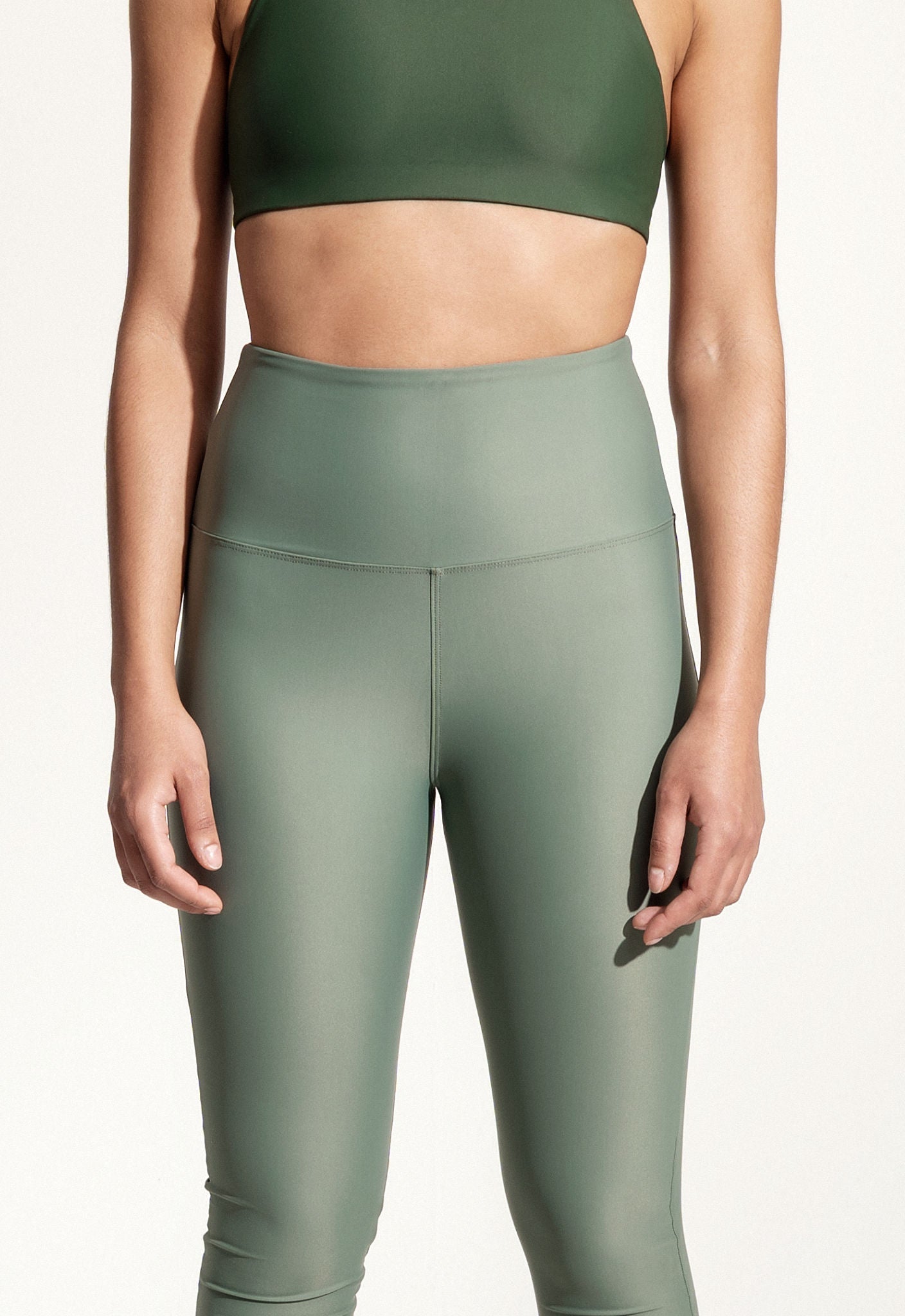 Lara Leggings in Pale Green