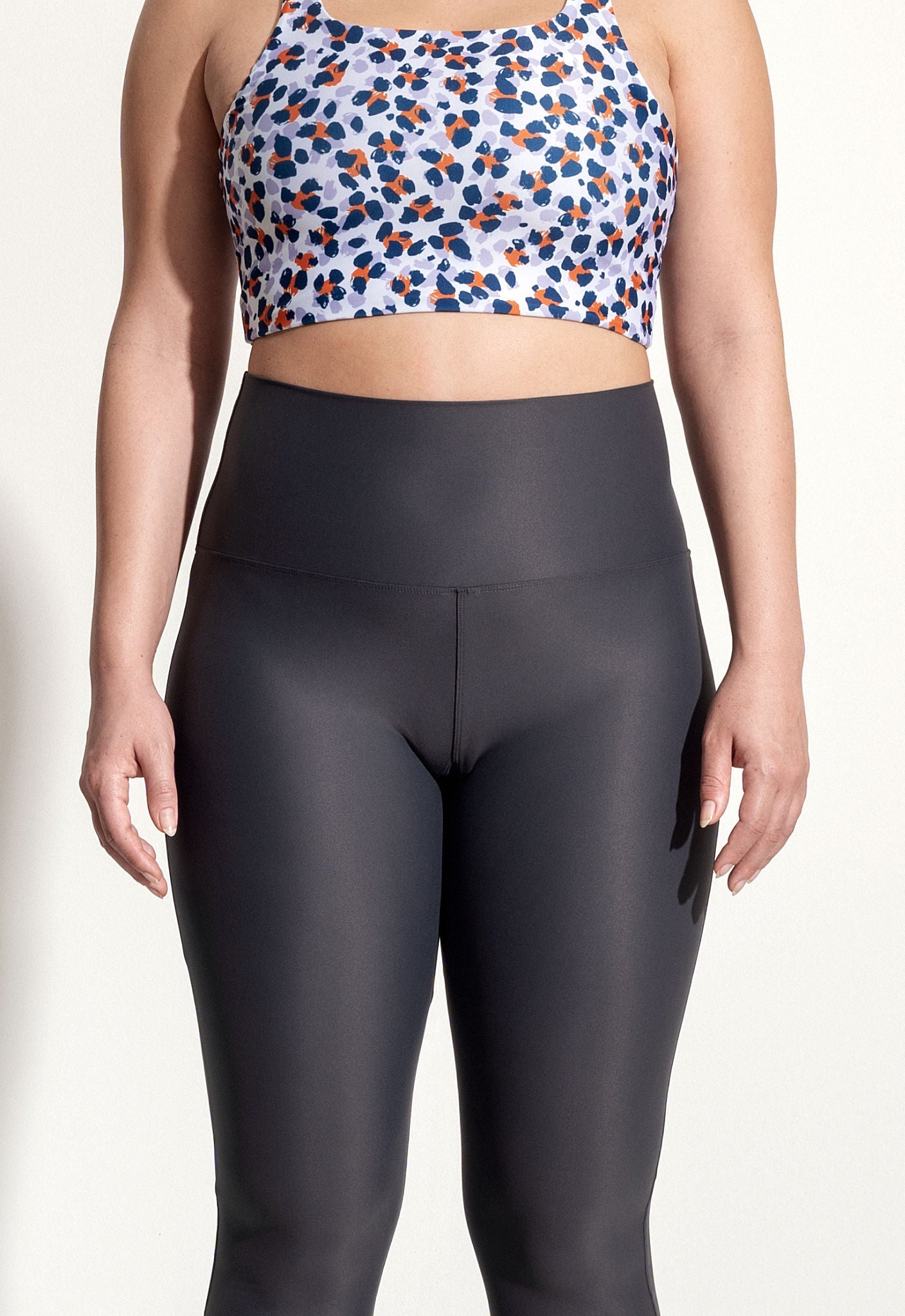 Niles Leggings in Dark Cloud Gray