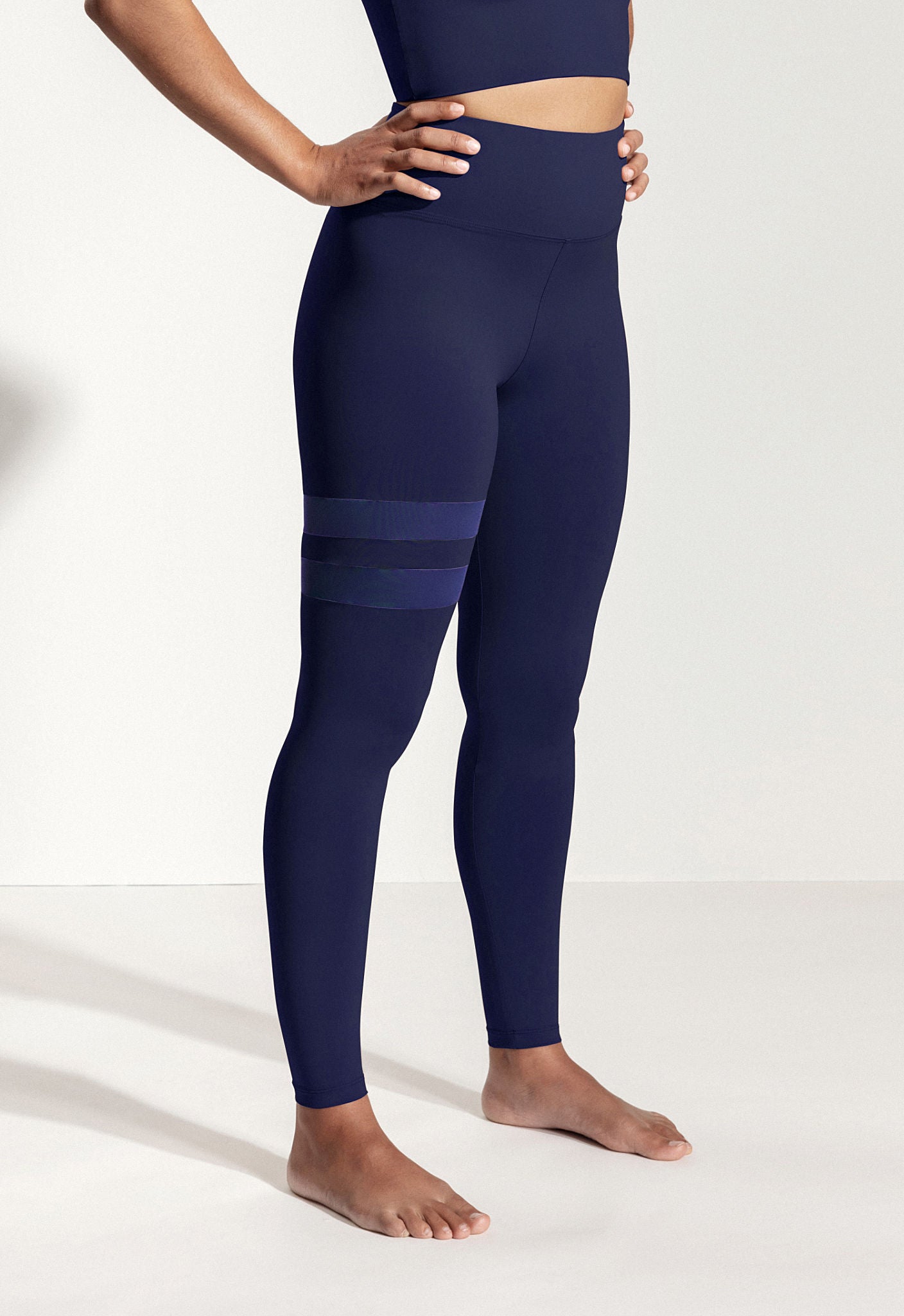 Lara Leggings in Dark Blue