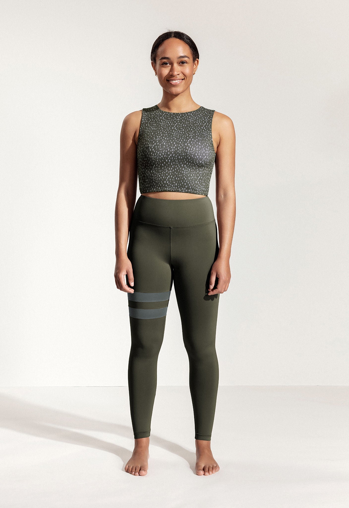 Lara Leggings in Pine Green